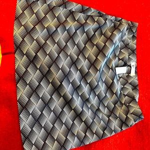 Greg Norman Golf Skort. Like New. Polyester. From Jekyll Island GA Golf Resort.